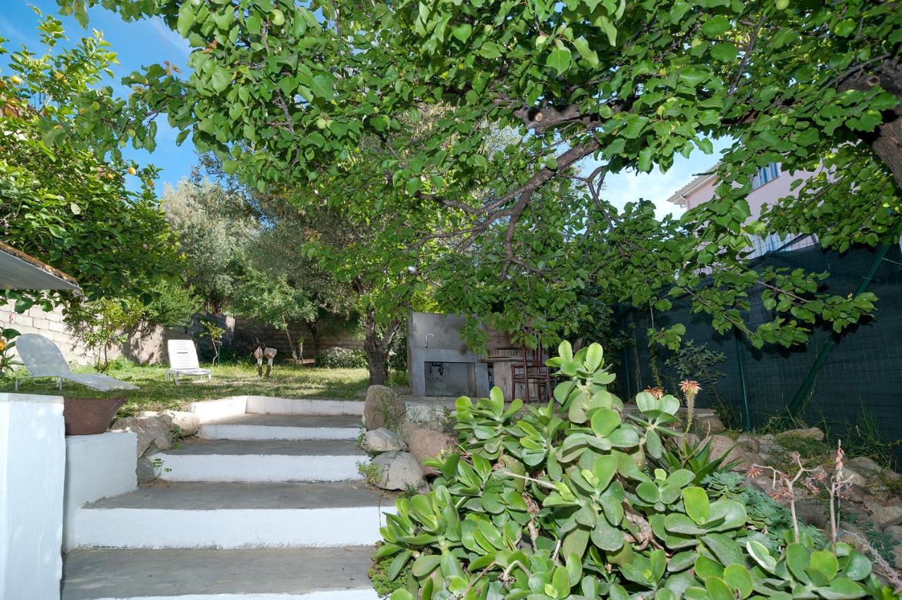 Casa Deledda Villa Budoni Exterior photo